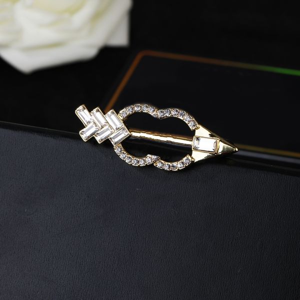 luxury designer c double letter brooch woman man 925 silver rhinestone crystal pearl brooch set brooch 18k metal fashion jewelry accessories, Gray
luxury designer c double letter brooch woman man 925 silver rhinestone crystal pearl brooch set brooch 18k metal fashion jewelry accessories, Gray