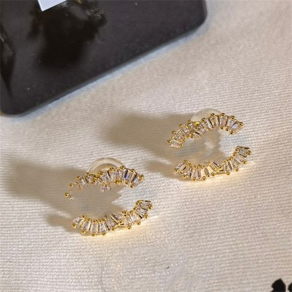 designers brand gold earrings letter ccity ear stud women crystal pearl geometric earring for wedding party woman jewelry 1234, Golden;silver
designers brand gold earrings letter ccity ear stud women crystal pearl geometric earring for wedding party woman jewelry 1234, Golden;silver