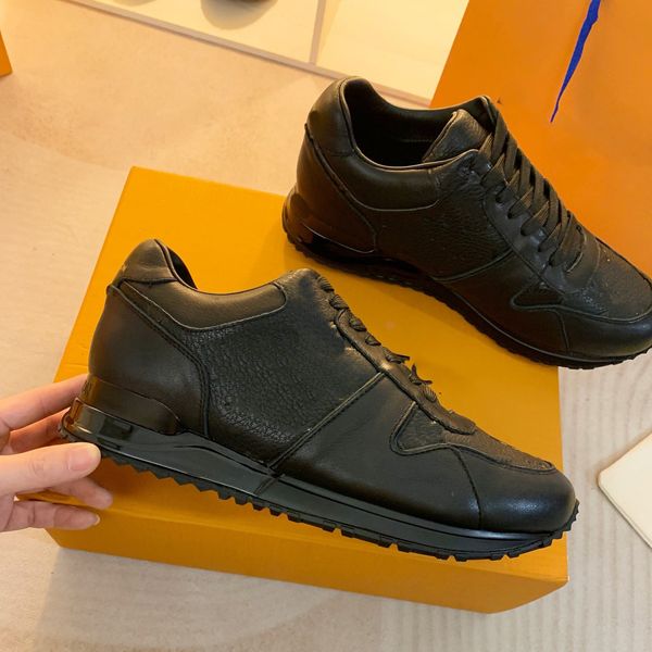 brand designer running shoes luis classic low-sports shoe men women vuttonity outdoor leisure vintage sneaker trainer o094
brand designer running shoes luis classic low-sports shoe men women vuttonity outdoor leisure vintage sneaker trainer o094
