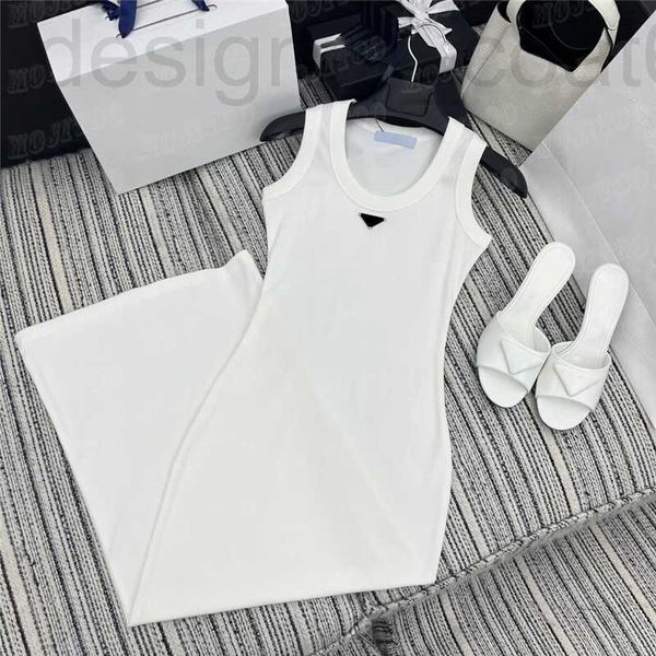plus size dresses designer metal badge women vest sleeveless summer knitted skirt fashion ladies party skrits black white dress 298t
plus size dresses designer metal badge women vest sleeveless summer knitted skirt fashion ladies party skrits black white dress 298t