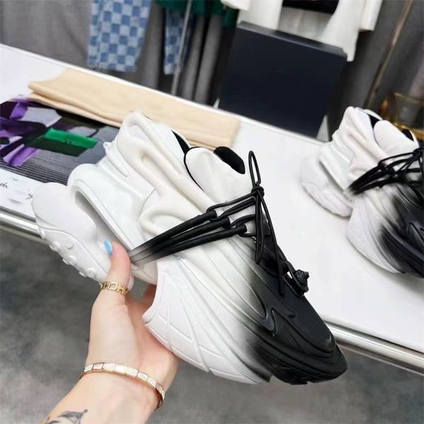 niche spaceship space shoes men's ok05 and women's ins trendy technology yacht shoes couple bullet dad shoes, Black
niche spaceship space shoes men's ok05 and women's ins trendy technology yacht shoes couple bullet dad shoes, Black