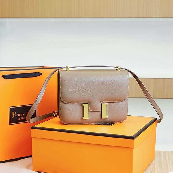 factory wholesale designer h ermes totes handbags light luxury genuine leather kangkang bag 2023 new advanced feel buckle cowhide shoulder v
factory wholesale designer h ermes totes handbags light luxury genuine leather kangkang bag 2023 new advanced feel buckle cowhide shoulder v