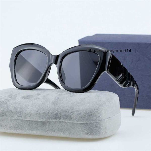 eyewear burberies quality burbreries luxury cat designer sunglasses fashion for men high women classic big frame eye sun glasses with case, White;black
eyewear burberies quality burbreries luxury cat designer sunglasses fashion for men high women classic big frame eye sun glasses with case, White;black