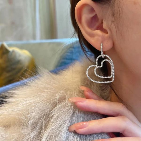 fashion designer women's double heart earrings luxury classic love earrings girl valentine's day gift jewelry box, Golden;silver
fashion designer women's double heart earrings luxury classic love earrings girl valentine's day gift jewelry box, Golden;silver