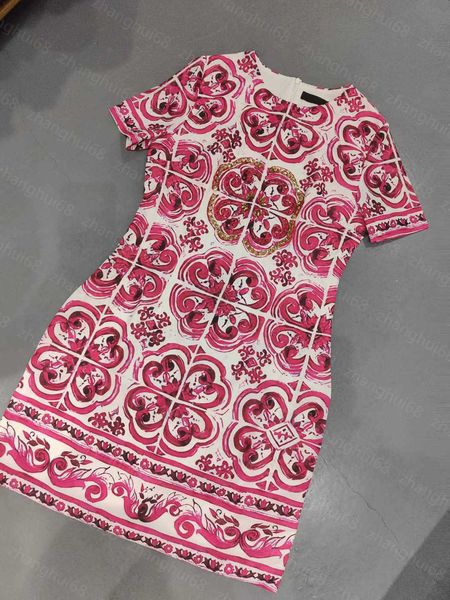 23ss womens designer clothing summer dresses women dress diamond print short sleeve dress with waist tucked in womens clothing a1, Black;gray
23ss womens designer clothing summer dresses women dress diamond print short sleeve dress with waist tucked in womens clothing a1, Black;gray