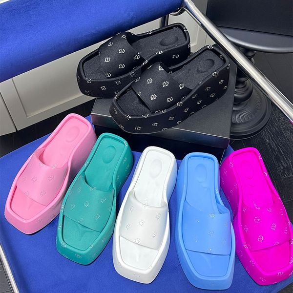 one and a half character slipper designer 2023 new summer beautiful sponge cake thick sole waterproof platform sandal, Black
one and a half character slipper designer 2023 new summer beautiful sponge cake thick sole waterproof platform sandal, Black