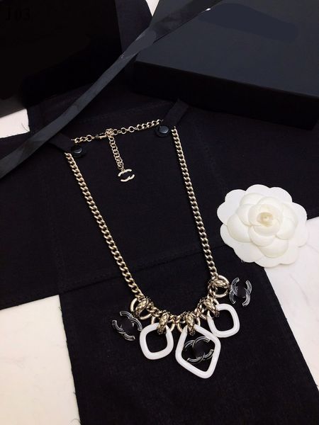 pearl necklaces designer brand c letter pendant simple 18k gold plated women wedding party jewerlry accessories, Silver
pearl necklaces designer brand c letter pendant simple 18k gold plated women wedding party jewerlry accessories, Silver