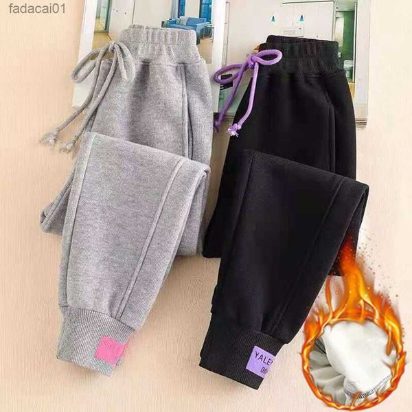 women winter autumn fleece thicken solid color ankle length pant female korean elastic waist loose casual streetweartrousers l230621, Black;white
women winter autumn fleece thicken solid color ankle length pant female korean elastic waist loose casual streetweartrousers l230621, Black;white