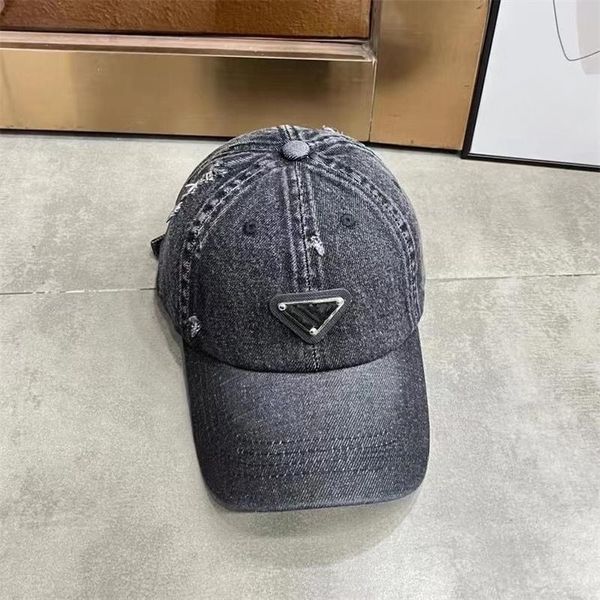 luxury designer hats ball caps baseball caps fashion casual cap inverted triangle letter p hat cotton sunshade hat for men womens, Blue;gray
luxury designer hats ball caps baseball caps fashion casual cap inverted triangle letter p hat cotton sunshade hat for men womens, Blue;gray
