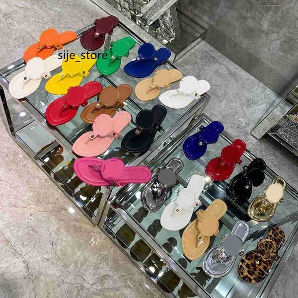 brand women tb slippers fashion patent leather colorful flip flops luxury designer breathable sandals flat shoes outdoor casual shoes summer, Black
brand women tb slippers fashion patent leather colorful flip flops luxury designer breathable sandals flat shoes outdoor casual shoes summer, Black