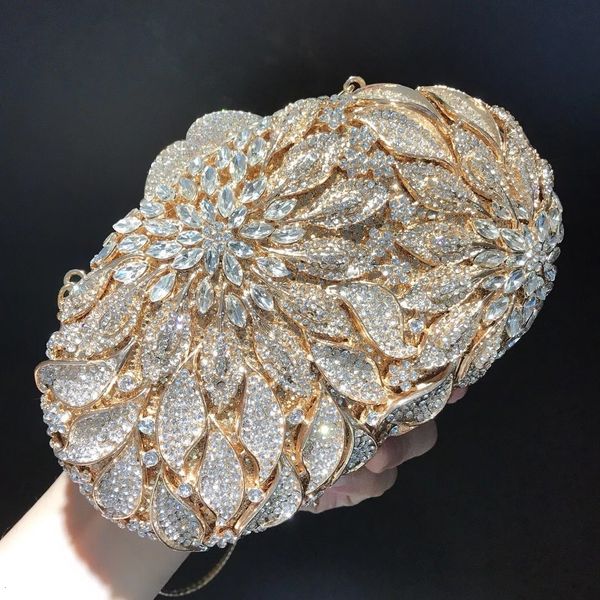 evening bags luxury crystal goldblue 5 colors clutch purse clutches women party bag diamond leaves shoulder 230704
evening bags luxury crystal goldblue 5 colors clutch purse clutches women party bag diamond leaves shoulder 230704