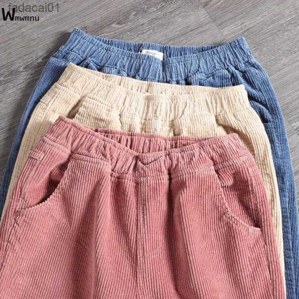 women solid color elastic waist baggy warm pantalones basic thick snow wear harem pant winter plus velvet casual corduroy pants l230621, Black;white
women solid color elastic waist baggy warm pantalones basic thick snow wear harem pant winter plus velvet casual corduroy pants l230621, Black;white