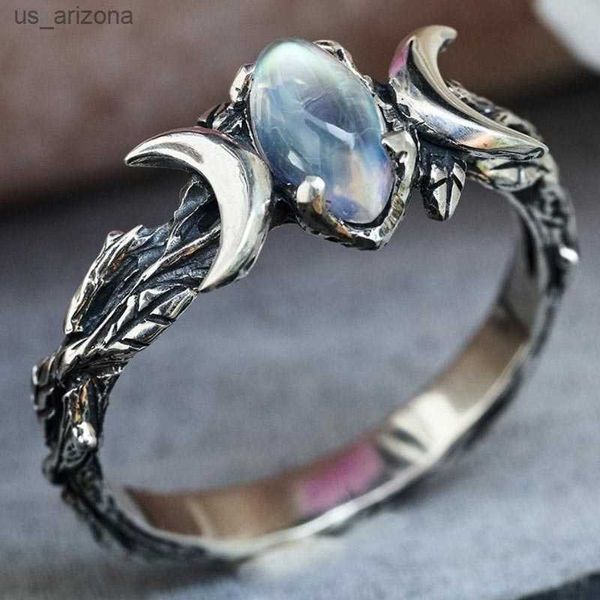 vintage oval moonstone ring double moon rings for women man zinc alloy branch ring party gifts trendy promise jewelry l230620, Silver
vintage oval moonstone ring double moon rings for women man zinc alloy branch ring party gifts trendy promise jewelry l230620, Silver