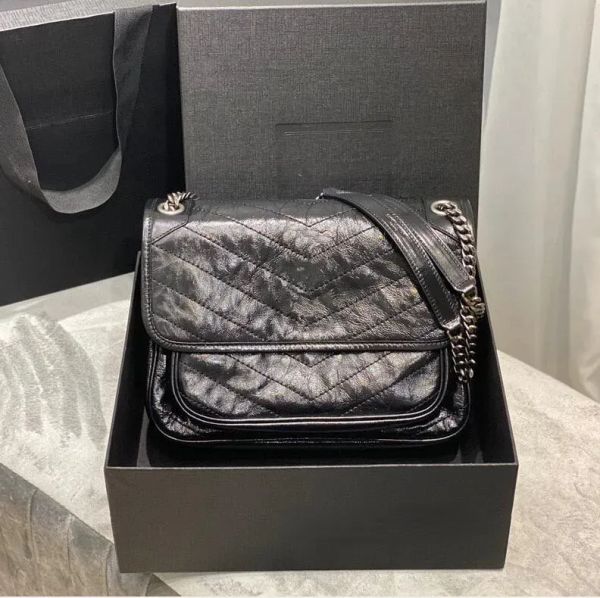 genuine leather woman bag handbag shoulder bags women purse quality messenger shoulder cross body fashion
genuine leather woman bag handbag shoulder bags women purse quality messenger shoulder cross body fashion