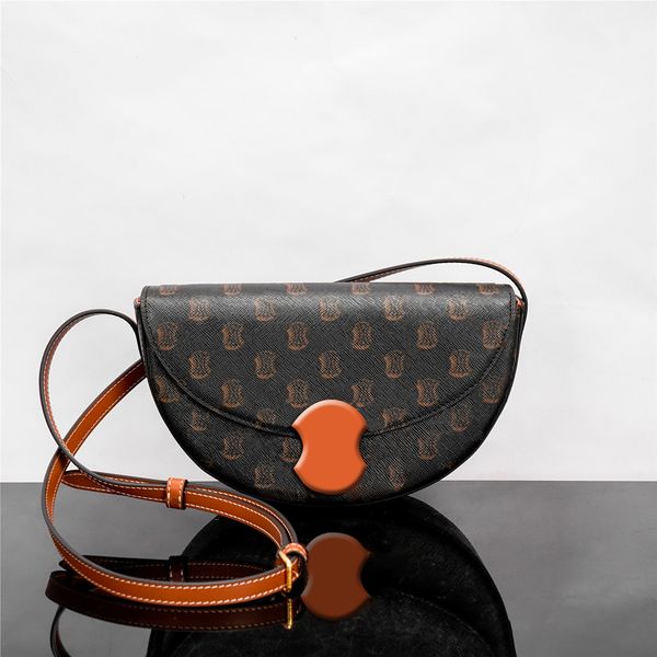 crossbody miui mini pochette clutch bags mens teen triomphe leather luxury handbags designers flap tote shoulder half moon bag womens envelo
crossbody miui mini pochette clutch bags mens teen triomphe leather luxury handbags designers flap tote shoulder half moon bag womens envelo