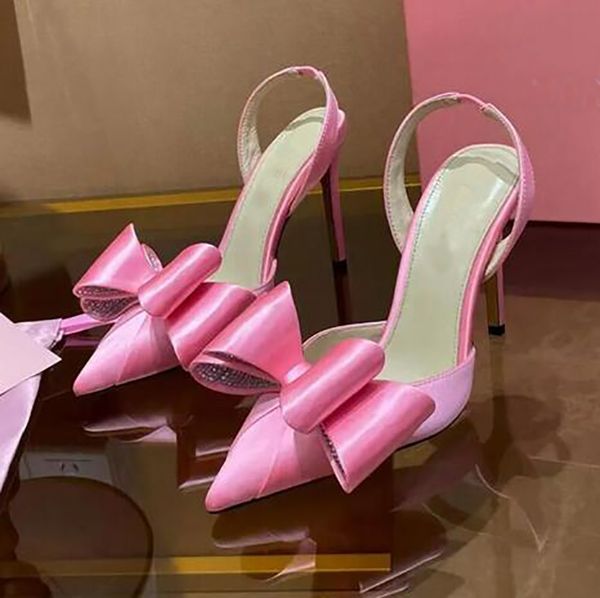 luxury designers satin sandals womens le cadeau crystal-embellished bow platform sandals chain decoration women high heeled dinner dress san, Black
luxury designers satin sandals womens le cadeau crystal-embellished bow platform sandals chain decoration women high heeled dinner dress san, Black