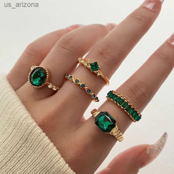 1sets green crystal rings set for women gold plated vintage aesthetic geometric luxury lady jewelry gifts 2023 fashion new rings l230620, Silver
1sets green crystal rings set for women gold plated vintage aesthetic geometric luxury lady jewelry gifts 2023 fashion new rings l230620, Silver