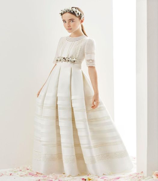 ivory flower girls dresses for weddings half long sleeves lace hand made flower ruffles satin girls pageant dress first communion 3803518, White;blue
ivory flower girls dresses for weddings half long sleeves lace hand made flower ruffles satin girls pageant dress first communion 3803518, White;blue