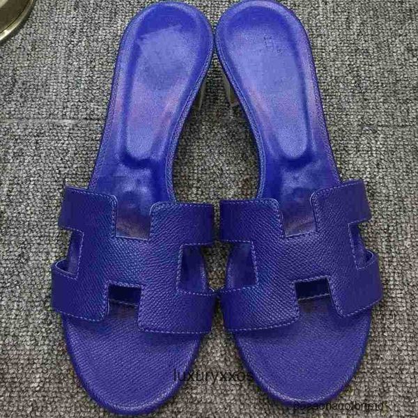 heeled hermz sandals oran sandal oasis girl leather lychee slippers h-shaped 2023 thick h designer cowhide high colors sheepskin shoes size
heeled hermz sandals oran sandal oasis girl leather lychee slippers h-shaped 2023 thick h designer cowhide high colors sheepskin shoes size