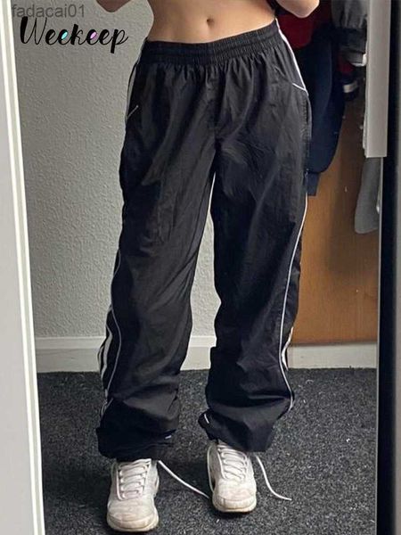 weekeep black sweatpants elastic low waist straight sports jogging capris korean fashion streetwear casual pants for women basic l230621, Black;white
weekeep black sweatpants elastic low waist straight sports jogging capris korean fashion streetwear casual pants for women basic l230621, Black;white