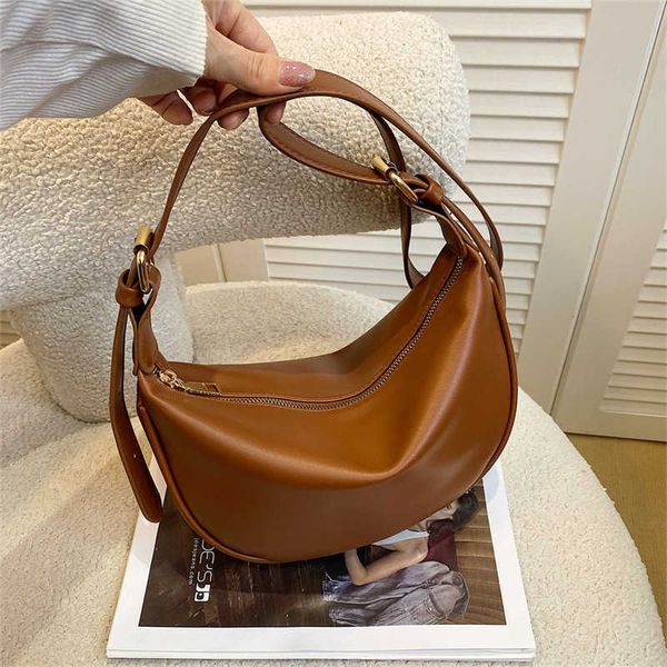 texture bag women's bag new trend fashion one shoulder crossbody bag small design ins saddle bag
texture bag women's bag new trend fashion one shoulder crossbody bag small design ins saddle bag