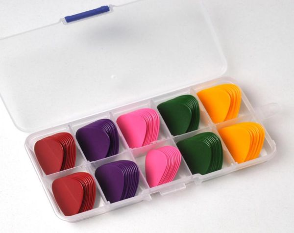 lots of 100pcs medium 071mm guitar picks plectrums celluloid solid color with box5247055
lots of 100pcs medium 071mm guitar picks plectrums celluloid solid color with box5247055