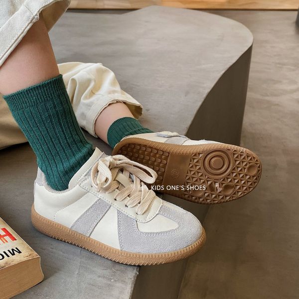 sneakers tenis designer sneakers kids spring style children shoes soft leather boy board shoe korean kids shoes for girlzapatos 230705, Black;red
sneakers tenis designer sneakers kids spring style children shoes soft leather boy board shoe korean kids shoes for girlzapatos 230705, Black;red