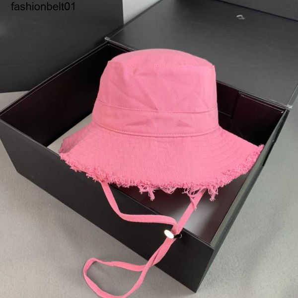 wide woman luxury brand brim hats summer designer le bob artichaut bucket hat solid metal letter hat, Blue;gray
wide woman luxury brand brim hats summer designer le bob artichaut bucket hat solid metal letter hat, Blue;gray