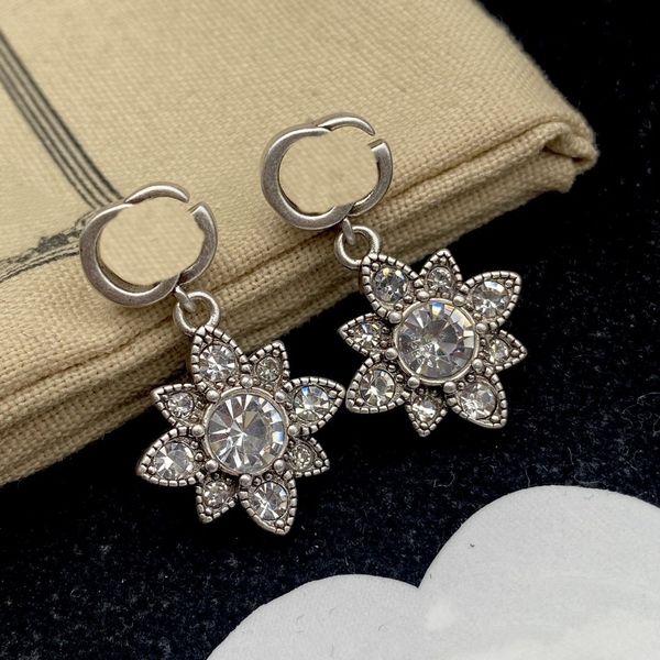 brand pendant ggsity earrings luxury designer senior earrings charm jewelry earrings stud gdi8ay lchgol, Golden;silver
brand pendant ggsity earrings luxury designer senior earrings charm jewelry earrings stud gdi8ay lchgol, Golden;silver