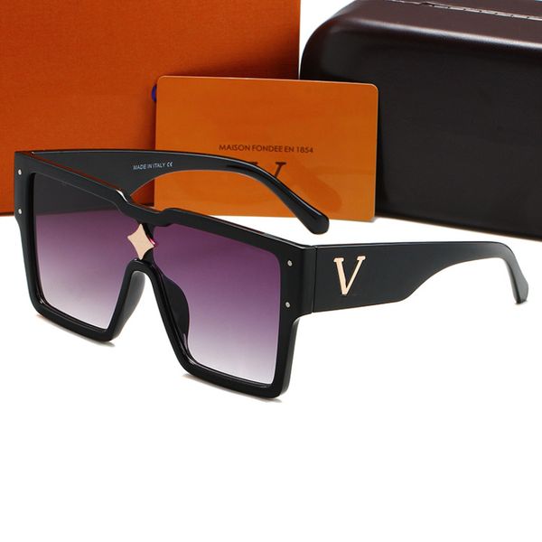 woman large sunglasses brand letter men sun glass goggle adumbral eyeglasses beach outdoor shadow 6 colors with box, White;black
woman large sunglasses brand letter men sun glass goggle adumbral eyeglasses beach outdoor shadow 6 colors with box, White;black