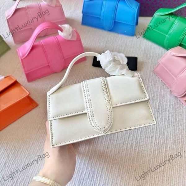 luxury le grand bambino mini version j handbags fashion crossbody shoulder bags designer brand evening bag leather small square female purse
luxury le grand bambino mini version j handbags fashion crossbody shoulder bags designer brand evening bag leather small square female purse