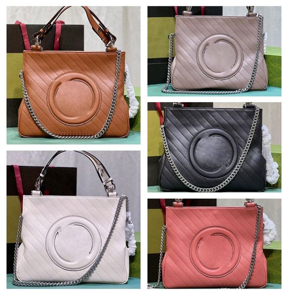 womens fashion handbag designer large capacity portable shoulder bag genuine leather crossbody bag solid color letter chain bag
womens fashion handbag designer large capacity portable shoulder bag genuine leather crossbody bag solid color letter chain bag