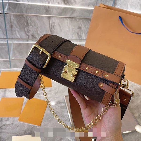 genuine leather wide sunrise cylindrical bag women crossbody shoulder bags removable chain strap classic latch
genuine leather wide sunrise cylindrical bag women crossbody shoulder bags removable chain strap classic latch