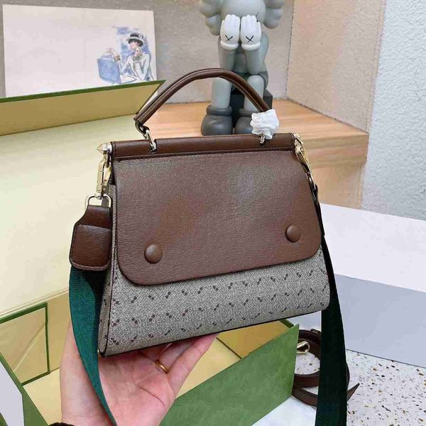 g print shoulder bags brown designer bags women luxurys designers handbag fashion schoolbag classic crossbody bags purses tote bag
g print shoulder bags brown designer bags women luxurys designers handbag fashion schoolbag classic crossbody bags purses tote bag