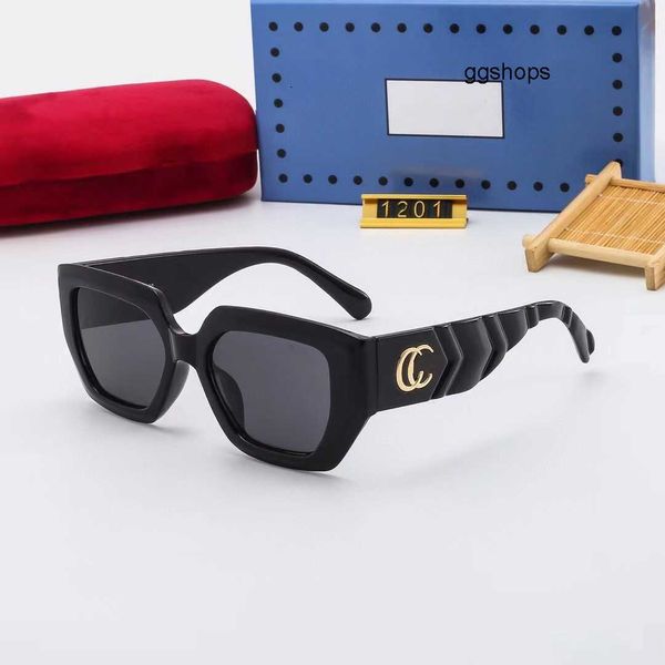 street style fashion large rim sunglasses men and women sunglasses for couples ggly sglasses trendy slim european fit, White;black
street style fashion large rim sunglasses men and women sunglasses for couples ggly sglasses trendy slim european fit, White;black
