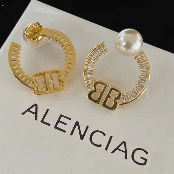 b earrings jewelry parisian letter inlaid with rectangular stone pearl minority design 925 silver needle female, Golden
b earrings jewelry parisian letter inlaid with rectangular stone pearl minority design 925 silver needle female, Golden