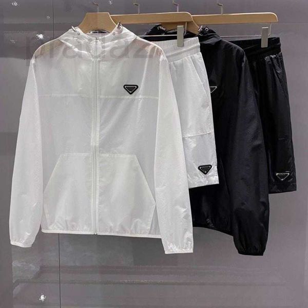 men's tracksuits designer 23ss sun protection set designer tracksuit long-sleeved hooded jacket casual shorts sports suit men women loo, Gray
men's tracksuits designer 23ss sun protection set designer tracksuit long-sleeved hooded jacket casual shorts sports suit men women loo, Gray