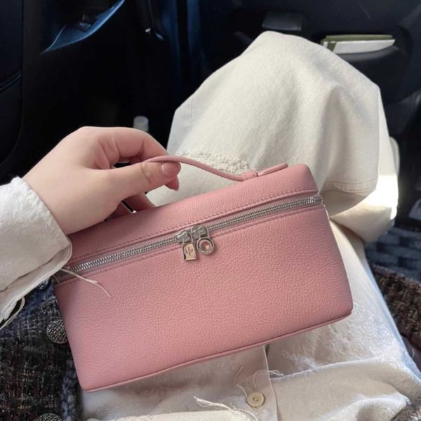 loro * piana bag loro lp bag l19 lunch box bag piana genuine leather women's bag one shoulder crossbody handbag makeup bag small bag fo 
loro * piana bag loro lp bag l19 lunch box bag piana genuine leather women's bag one shoulder crossbody handbag makeup bag small bag fo