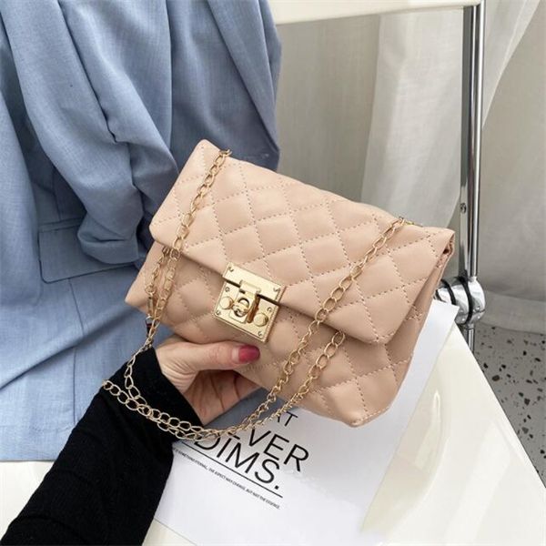 fashion handbag designer women's square buckle mini chain fashion brand classic messenger bag fashion coin purse, Black
fashion handbag designer women's square buckle mini chain fashion brand classic messenger bag fashion coin purse, Black