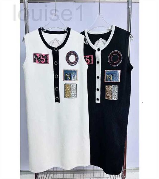 basic & casual dresses designer 2023 runway designer women's single breasted elegant sleeveless dress women fashion letter sequin knit, Black;gray
basic & casual dresses designer 2023 runway designer women's single breasted elegant sleeveless dress women fashion letter sequin knit, Black;gray