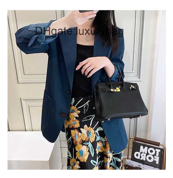 factory totes bag original designer h home bag bird kin new litchi pattern cowhide bag womens wedding brides portable one shoulder diagonal
factory totes bag original designer h home bag bird kin new litchi pattern cowhide bag womens wedding brides portable one shoulder diagonal