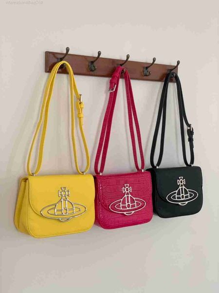 saturnian messenger bag the queen mother of the west is popular this year. the shoulder strap can be adjusted. the armpit small square bag i
saturnian messenger bag the queen mother of the west is popular this year. the shoulder strap can be adjusted. the armpit small square bag i