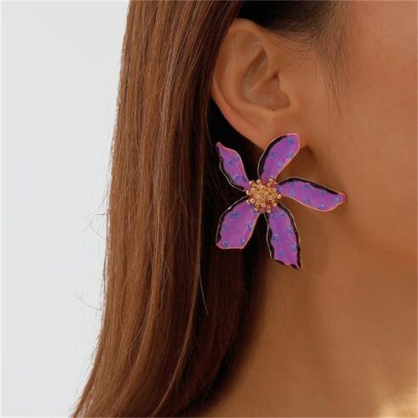 new european and american fashion advanced wave drip oil flower earrings women's personalized design party jewelry ae1011, Golden
new european and american fashion advanced wave drip oil flower earrings women's personalized design party jewelry ae1011, Golden