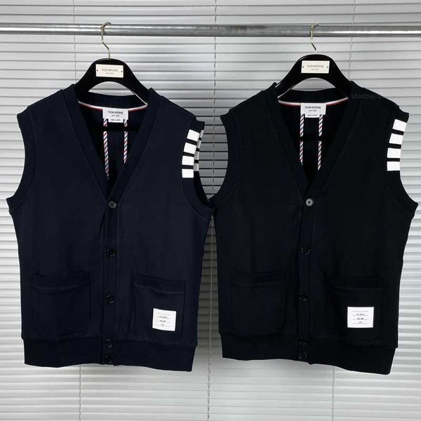 fashion tb 2023 thom brand vest solid cotton casual sweaters men slim fit cardigan coat autumn winter sleeveless jacket, White;black
fashion tb 2023 thom brand vest solid cotton casual sweaters men slim fit cardigan coat autumn winter sleeveless jacket, White;black