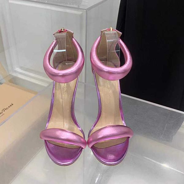 new gianvito rossi stiletto heels sandals dress shoes stiletto rose metallic leather foot heeled rear zipper vrouwen schoenen zomerjurk fabr, Black
new gianvito rossi stiletto heels sandals dress shoes stiletto rose metallic leather foot heeled rear zipper vrouwen schoenen zomerjurk fabr, Black
