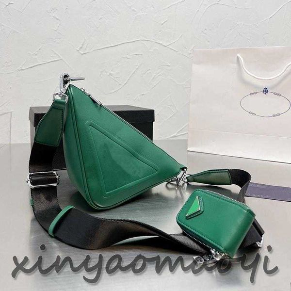 designer shoulder bag leather triangle solid color purse style 2-in-1 fashion courier bag soft leather crossbody bag v103491 green
designer shoulder bag leather triangle solid color purse style 2-in-1 fashion courier bag soft leather crossbody bag v103491 green