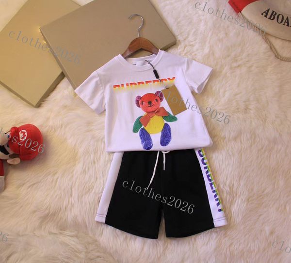 new kids clothing sets boy girl baby tracksuits suit letters print 2pcs luxury designer t shirt short pants suits chidlren casual sport clot, White
new kids clothing sets boy girl baby tracksuits suit letters print 2pcs luxury designer t shirt short pants suits chidlren casual sport clot, White