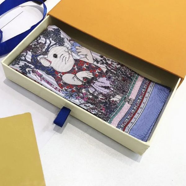 luxury scarf designer headband tie bag decoration classic letter-printed small silk scarf scarf headband 8*120cm wholesale, Blue;gray
luxury scarf designer headband tie bag decoration classic letter-printed small silk scarf scarf headband 8*120cm wholesale, Blue;gray