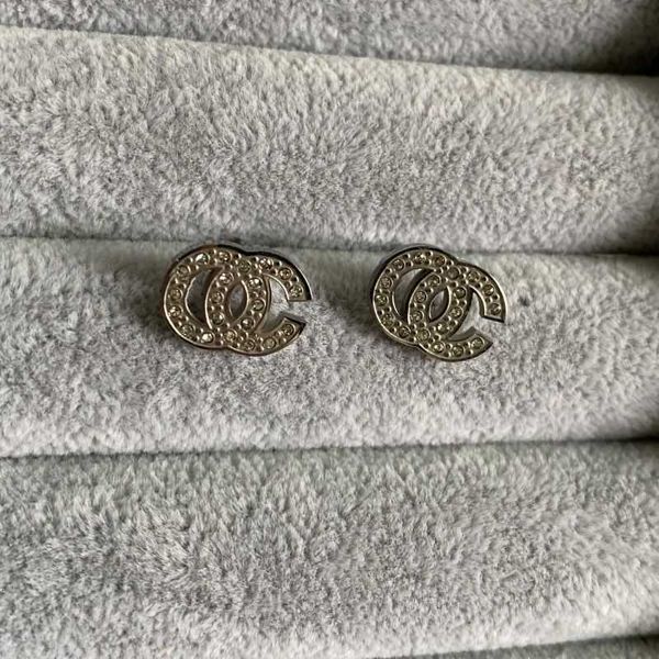stud designer 20 mix styles women designer luxury studs full diamonds titanium steel fashion couple earrings yt44, Golden;silver
stud designer 20 mix styles women designer luxury studs full diamonds titanium steel fashion couple earrings yt44, Golden;silver