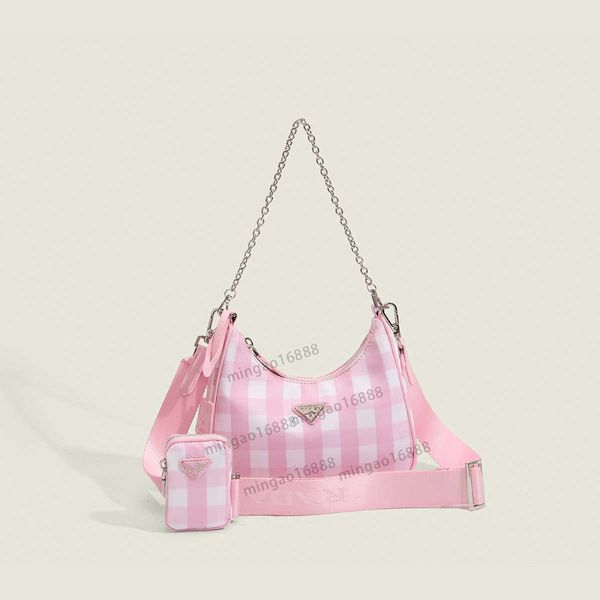 handbag factory clearance wholesale 23 new family plaid hobo three in one medieval underarm bag portable shoulder crossbody for women
handbag factory clearance wholesale 23 new family plaid hobo three in one medieval underarm bag portable shoulder crossbody for women